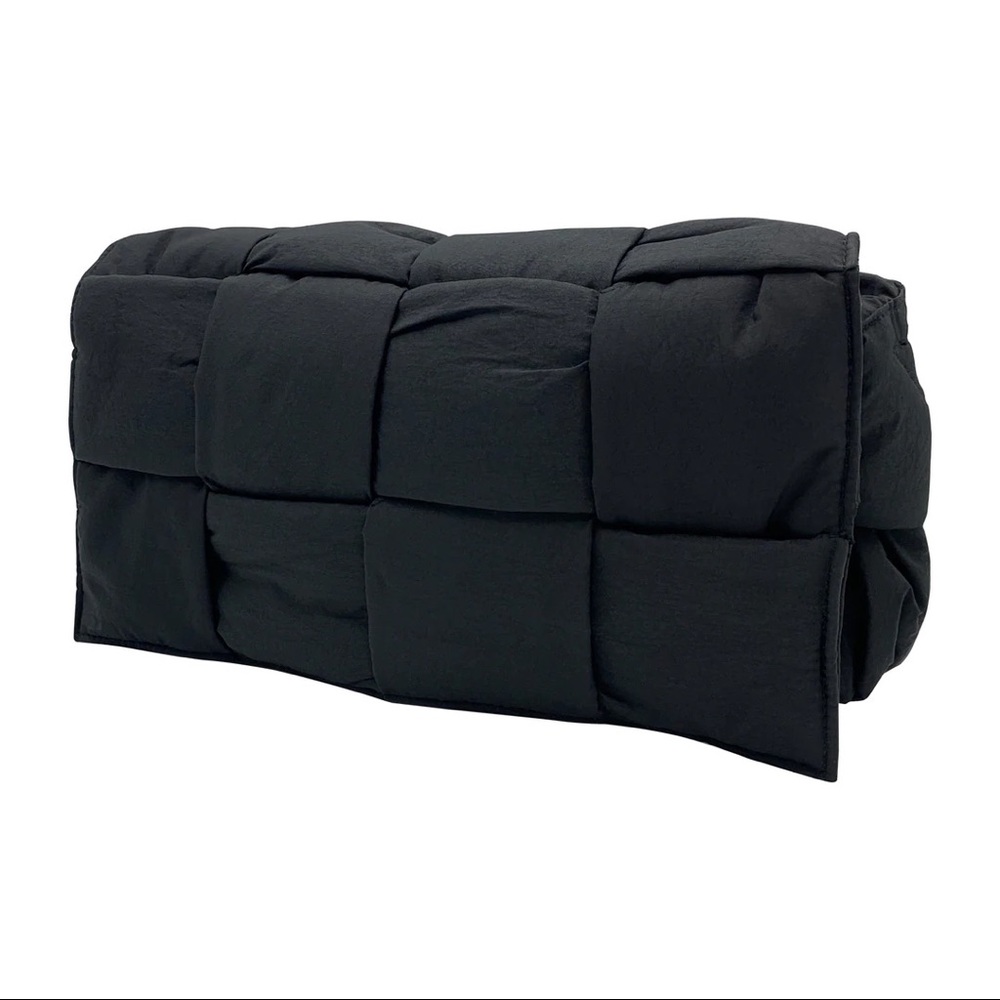 BV inspo puffer bag
